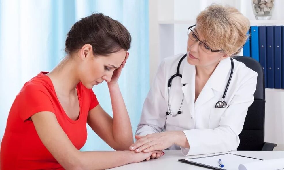 A timely examination by a doctor will help to avoid the development of cystitis in women